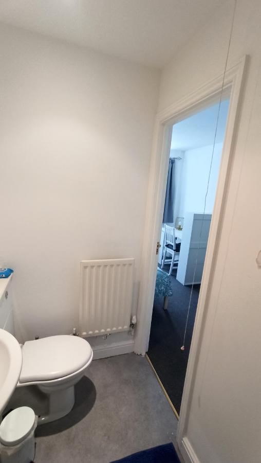 לונדון Bright, Chilled Ensuite Db Room In A Shared Flat! מראה חיצוני תמונה
